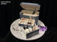 Jewelry Cases / Boxes